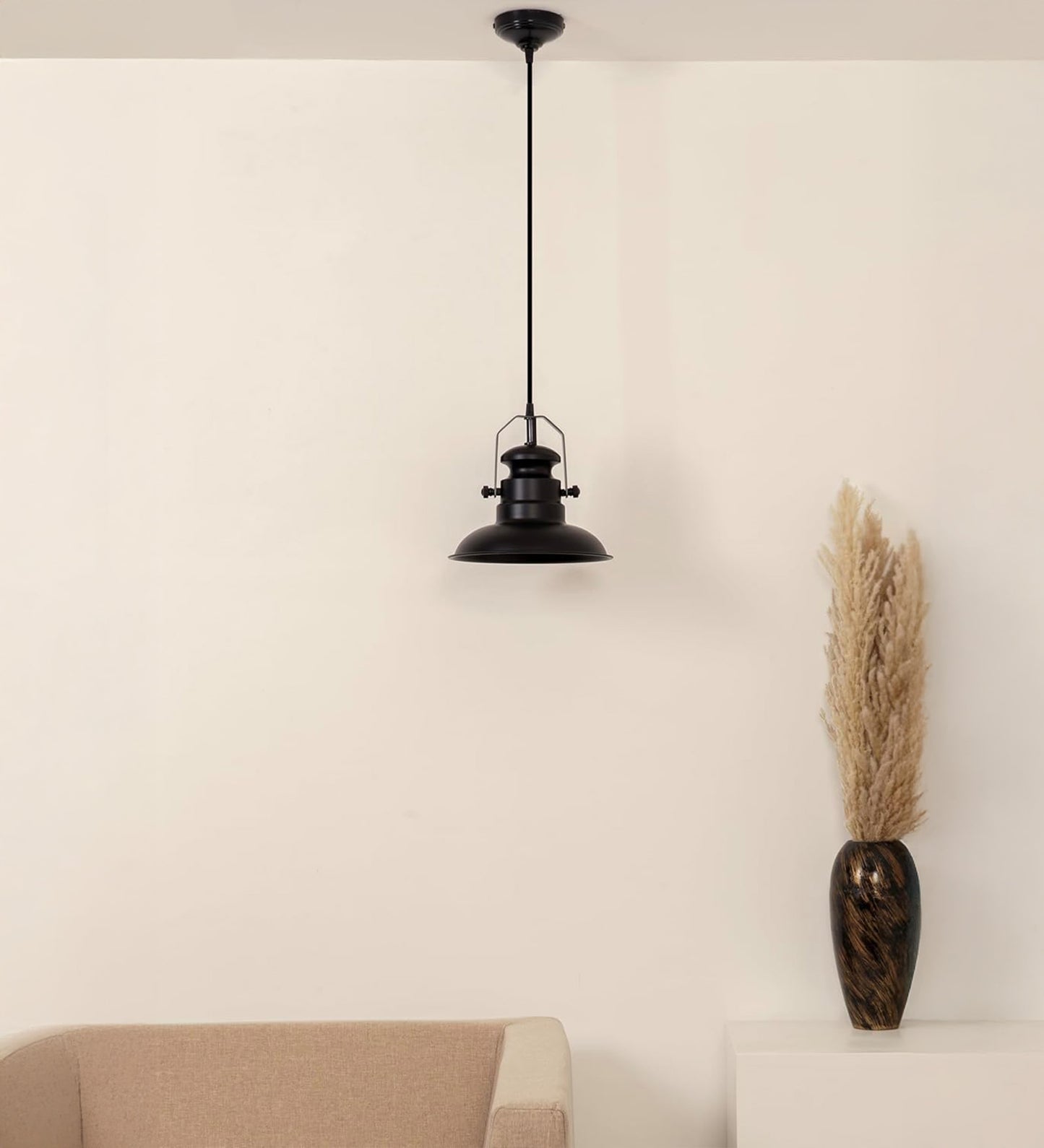 Sailor Metal Pendant Black