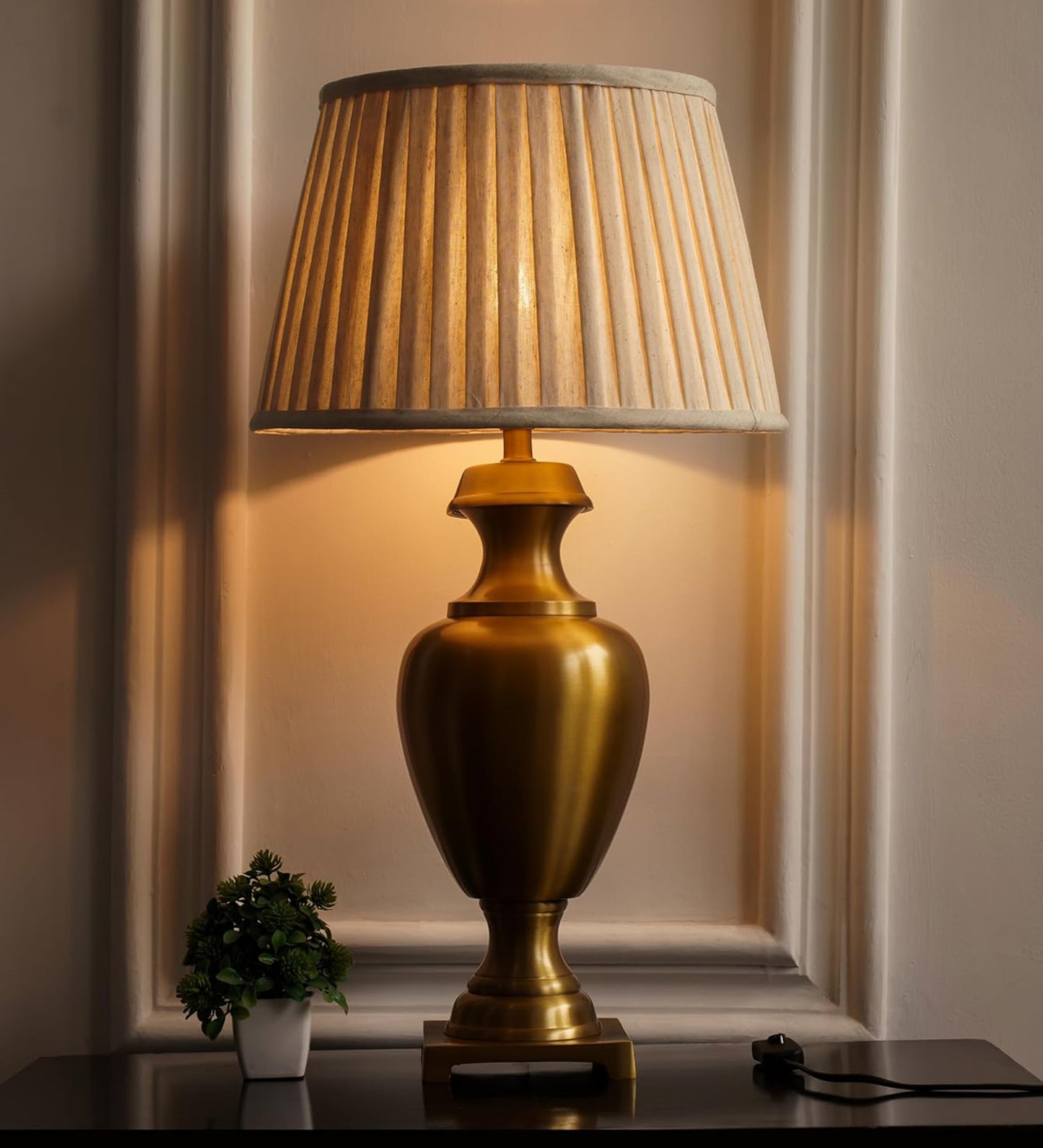 Trophy Brass Table Lamp, Antique Gold (27") – Pleated Shade