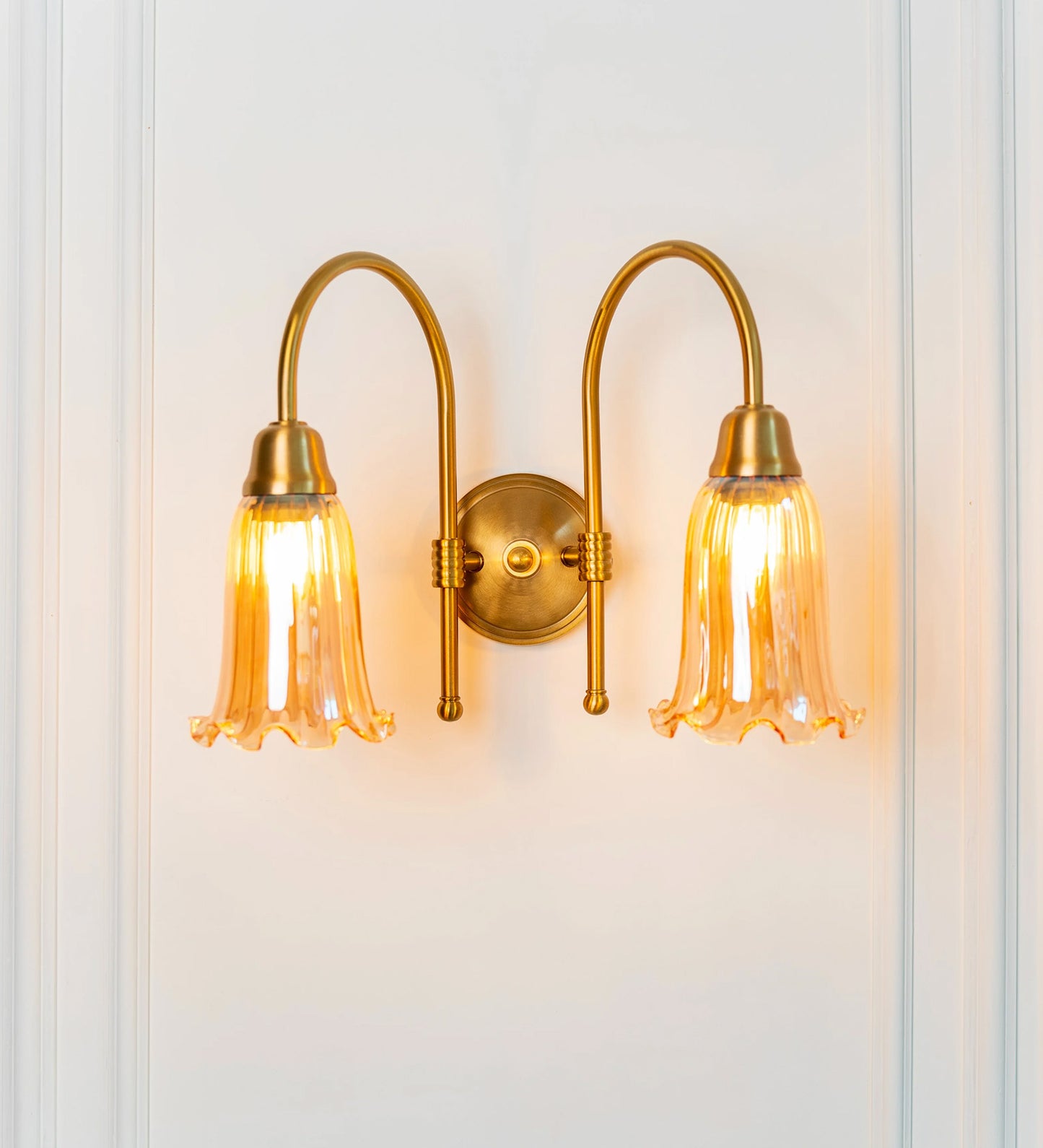 Double Hockey Wall Lamp with Fluted Flower Glass