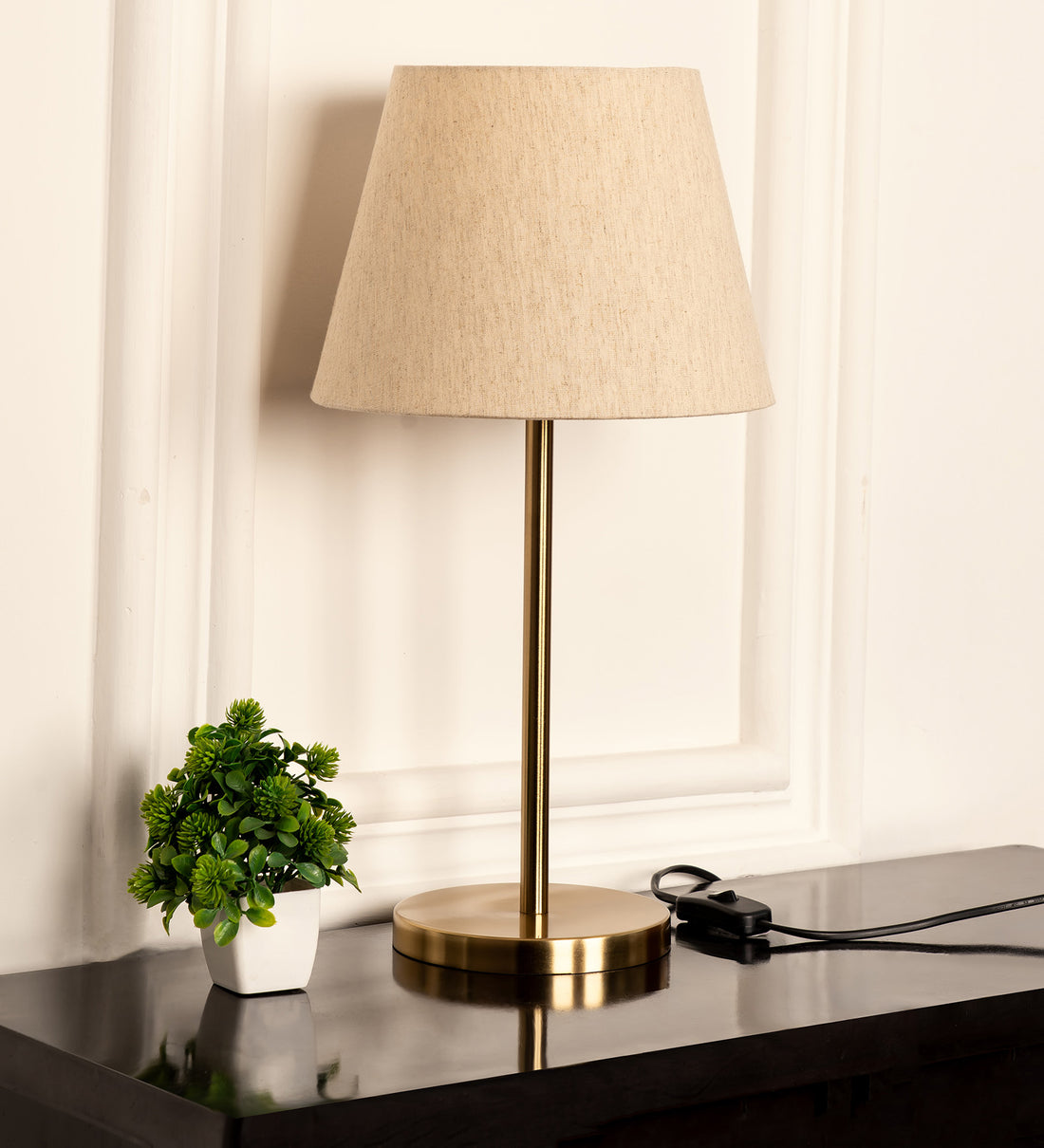Table Lamp Antique Brass Finish 19 inches Height with 10" Bottom Diamater Off White Tapered Lampshade