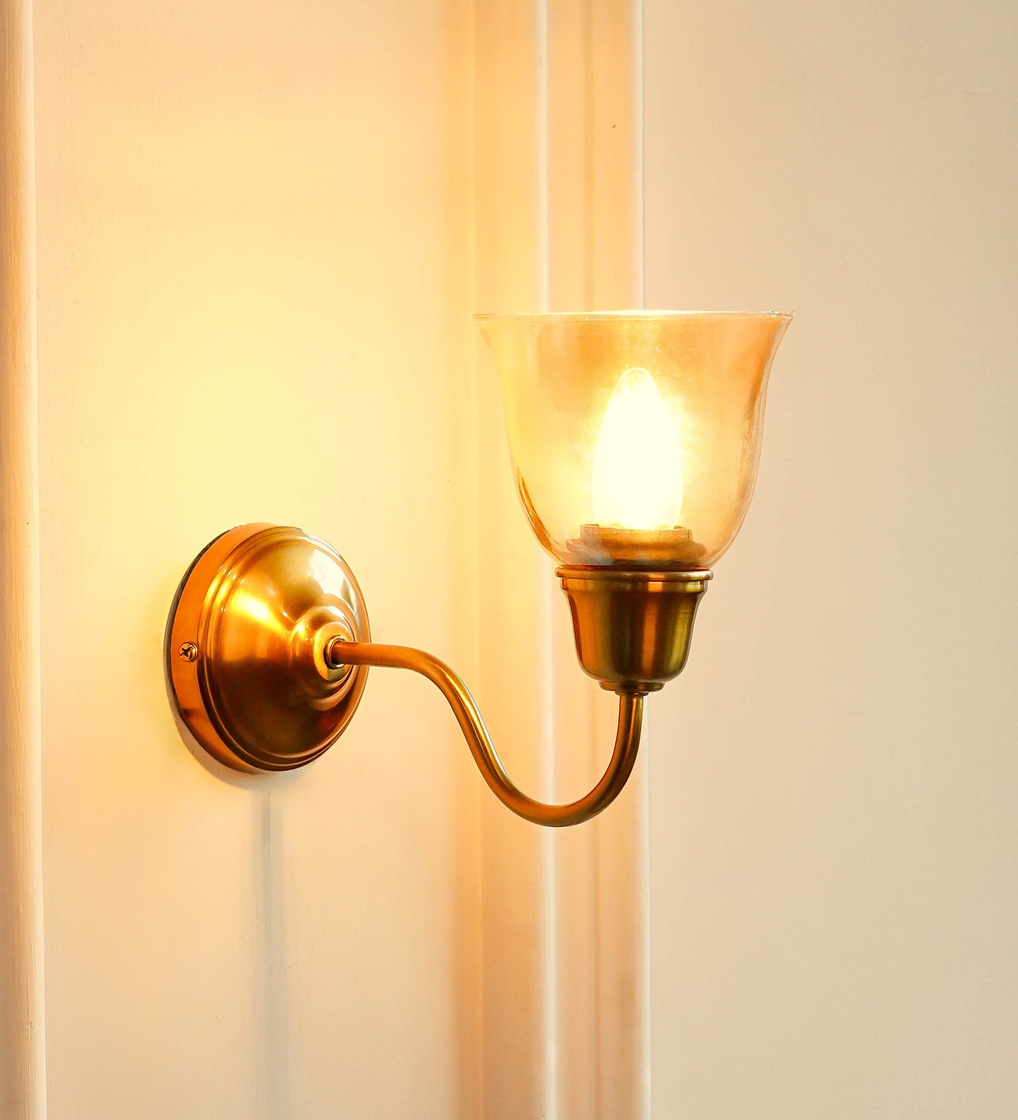 Curved Wall Lamp with Golden Luster Cup Glass