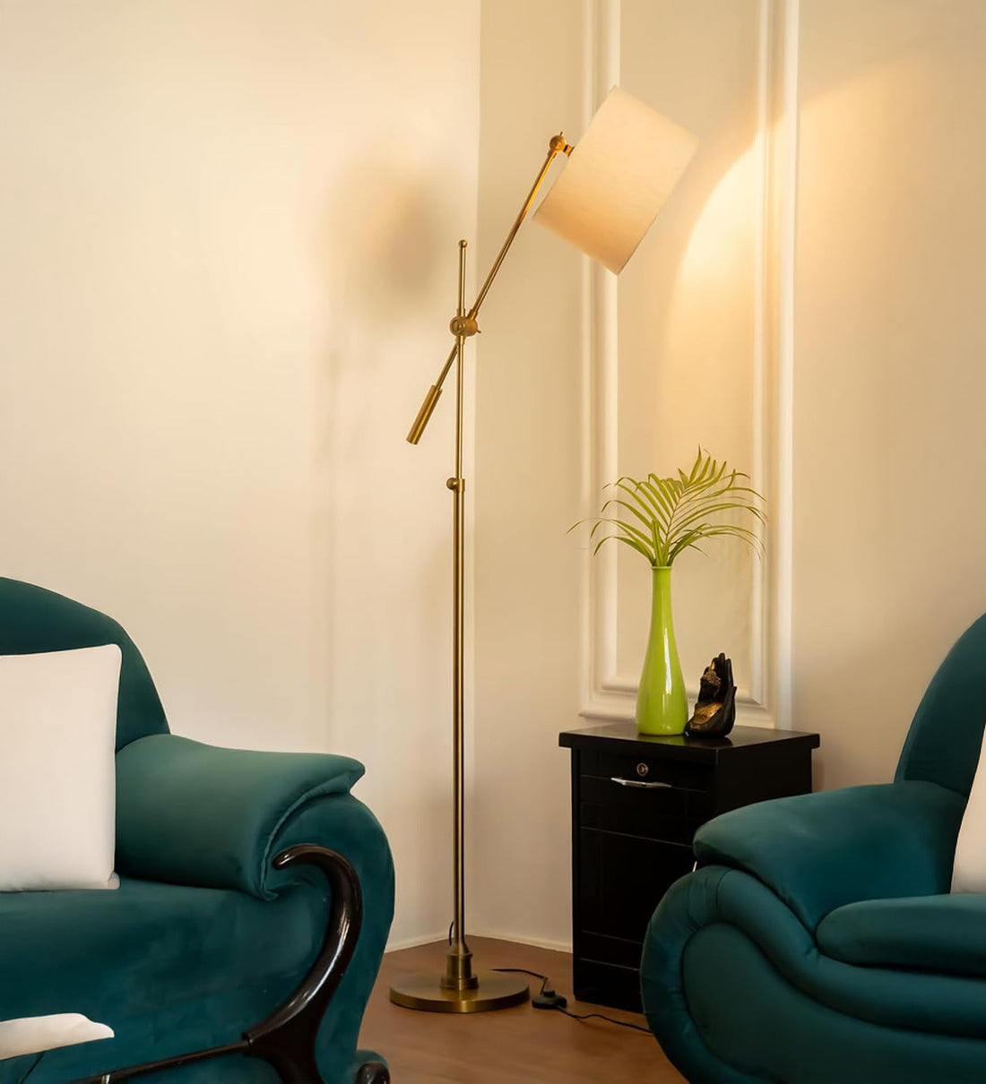 Modern Reading Task Floor Lamp Standing Focused Light Adjustable Height and Moveable Brass Antique finish