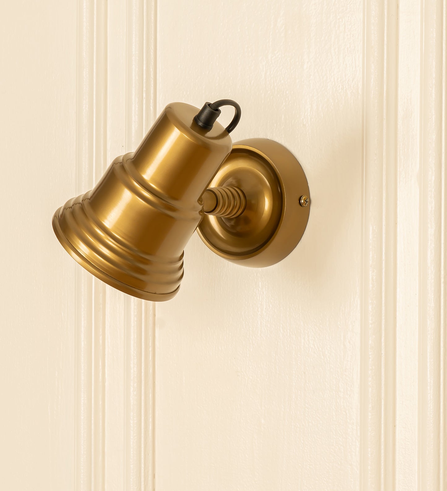 Adjustable Focus Reading Wall Light Antique Brass