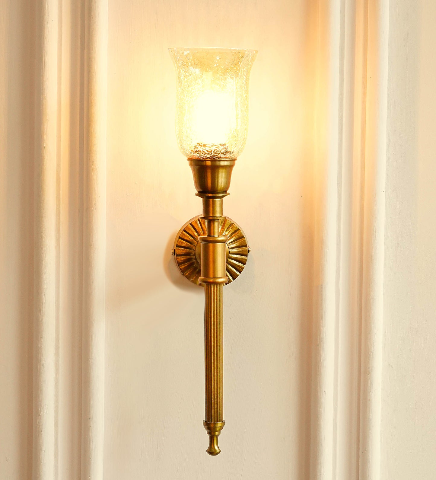 Corrugated Wall Lamp with Crackled Glass