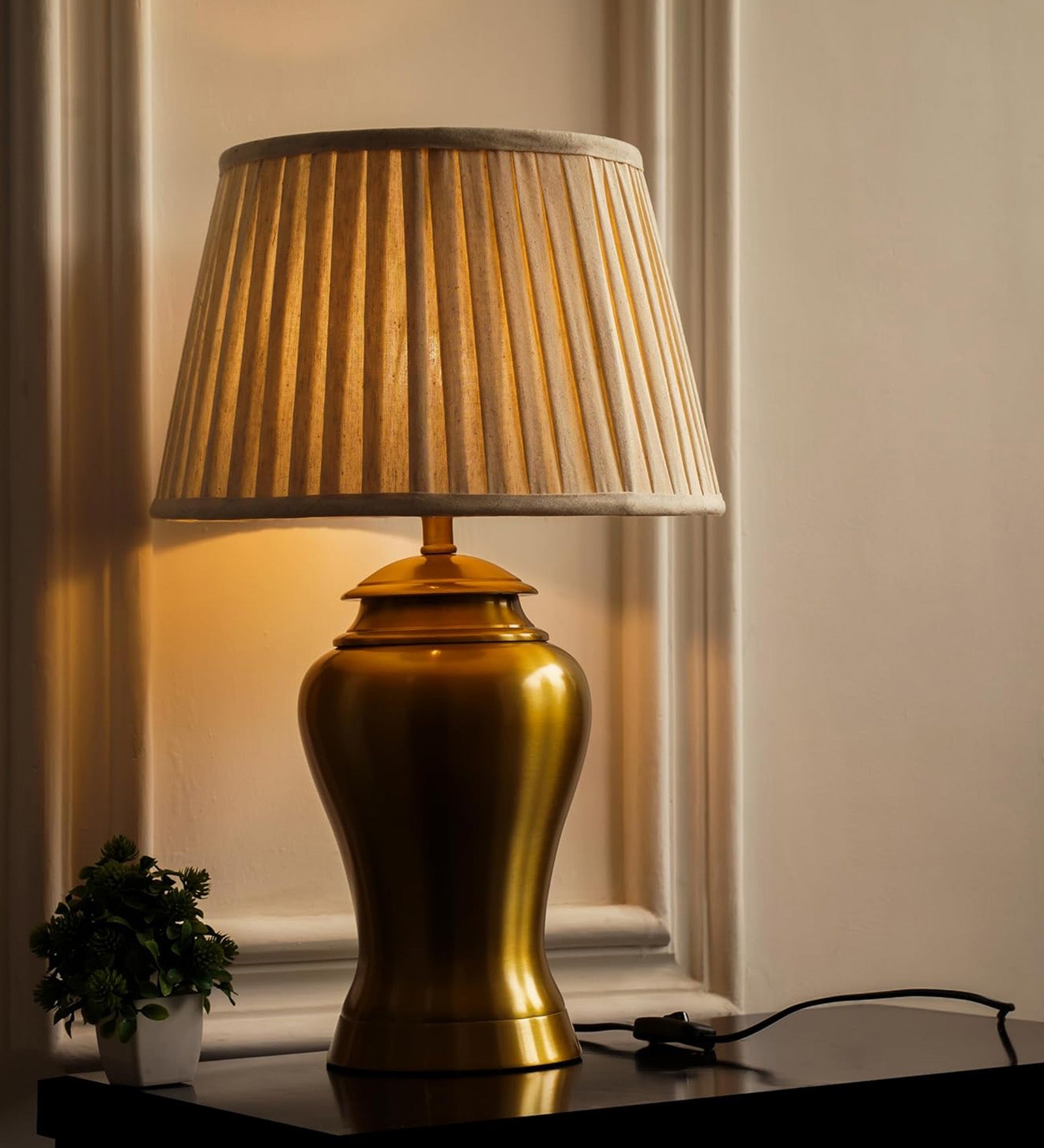 Royal Brass Antique Gold Finish Table Lamp 23 Inches Height With Off White 14 Inches Pleated Diameter Lampshade