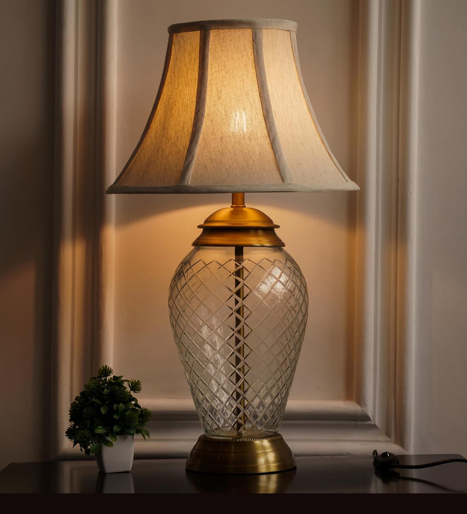 Royal Brass Antique Finish And Diamond Cut Glass Table Lamp 23 Inches Height With Off White Bell 14 Inches Diameter Lampshade