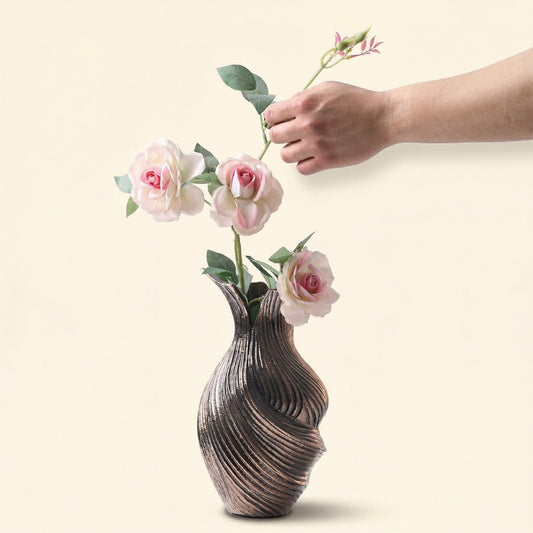 KORKA DUAL SHADE ALUMINIUM VASE