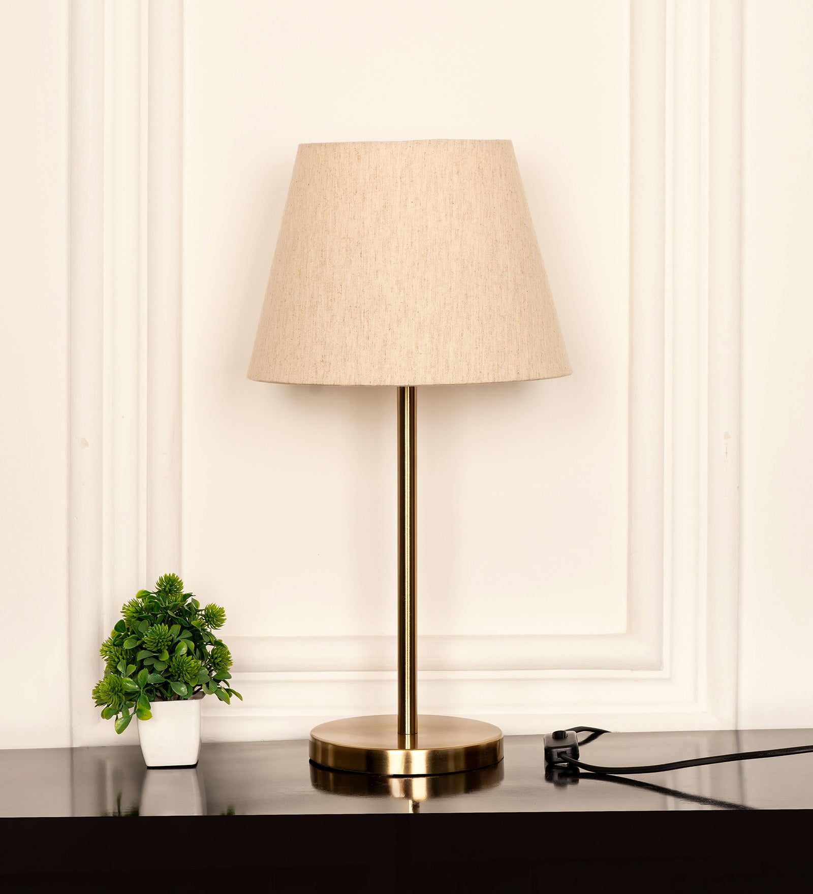 Table Lamp Antique Brass Finish 19 inches Height with 10" Bottom Diamater Off White Tapered Lampshade