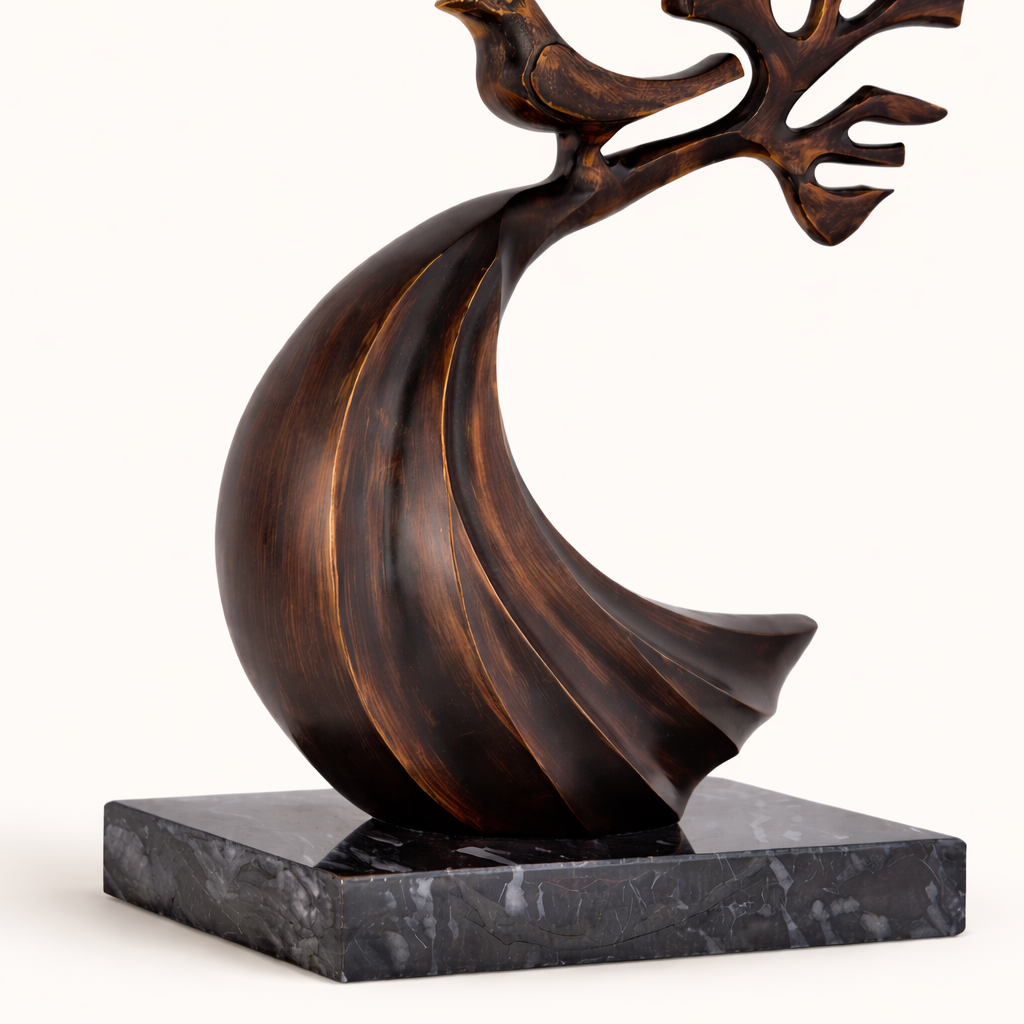 Avira Abstract Bird Sculpture with Marble Base – Modern Aluminum Tabletop Art Décor