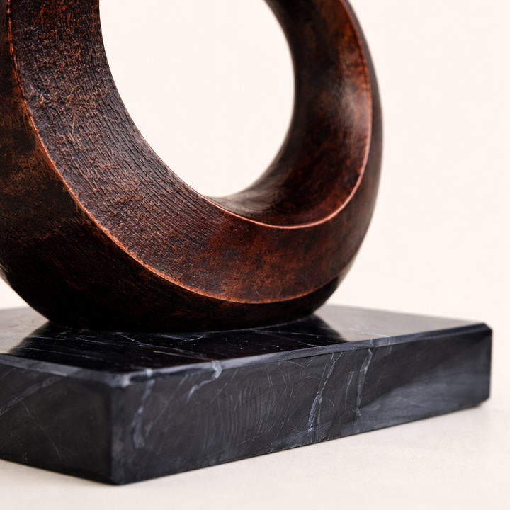 Bronze Whirl Crest Modern Bird Sculpture with Marble Base – Abstract Aluminum Tabletop Art