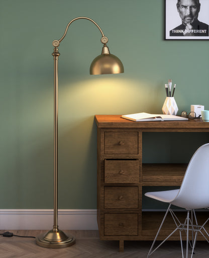 Vintage Curved Floor Lamp – Brass Antique